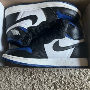 Royal Blue Jordan 1’s Size 7 in Boys